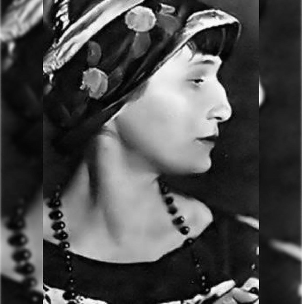Anna Modigliani Modigliani ve büyük aşkı Anna – FEMTRAK – Dünya Dişidir, Dişi Dişlidir.